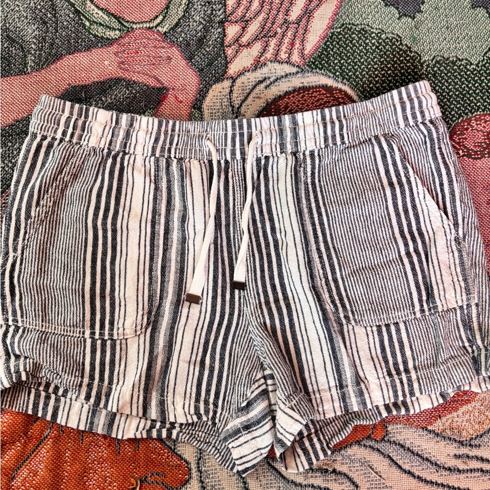 Time and Tru Black and White Striped High Waist Shorts